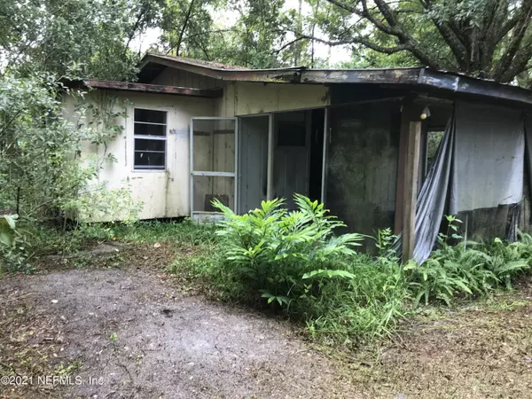 Melrose, FL 32666,000 BREEZY PT