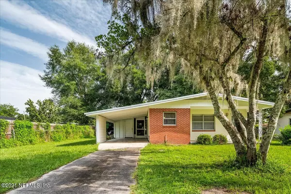 2902 CAMPBELL ST, Palatka, FL 32177