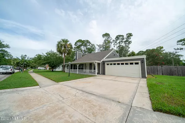 3993 PINE BREEZE RD S, Jacksonville, FL 32257