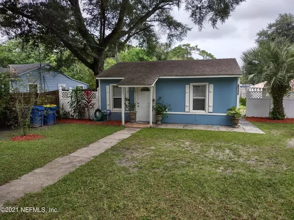 8533 FREE AVE, Jacksonville, FL 32211