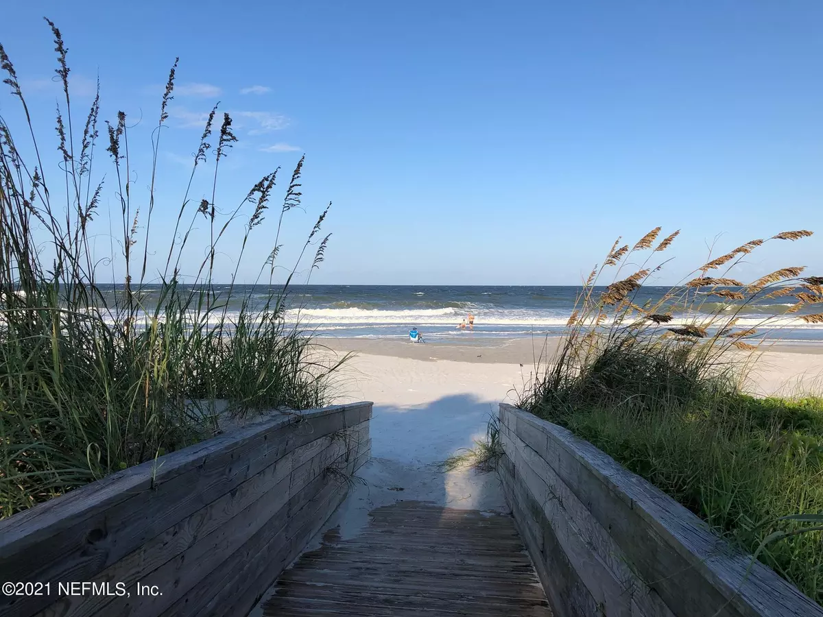 Ponte Vedra Beach, FL 32082,400 SANDIRON CIR #421