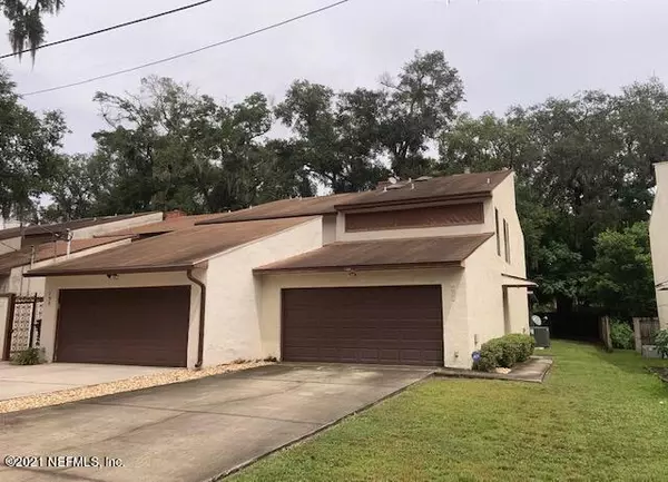 753 EGRET BLUFF LN, Jacksonville, FL 32211