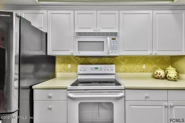 Daytona Beach Shores, FL 32118,2055 ATLANTIC AVE S #810