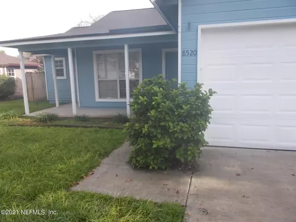 8520 MOSS POINT TRL N, Jacksonville, FL 32244