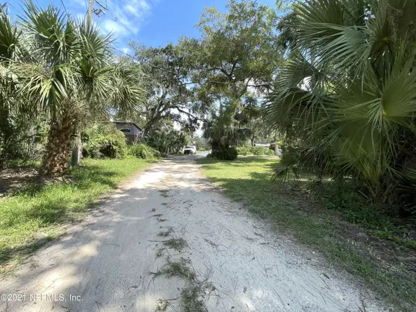 Flagler Beach, FL 32136,109 OAK ST