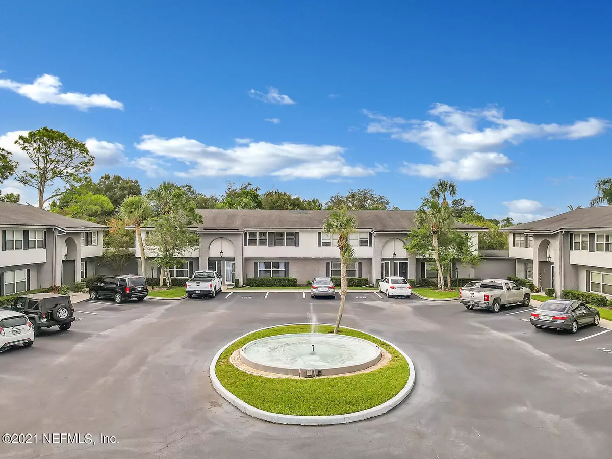 Ponte Vedra Beach, FL 32082,695 A1A N #142