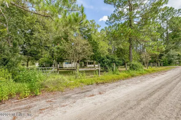 Callahan, FL 32011,36624 PATSY LN