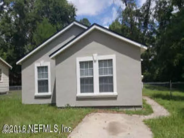 8933 MONROE AVE, Jacksonville, FL 32208