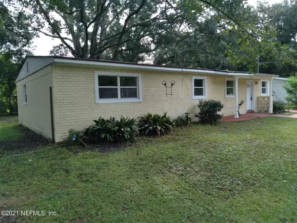 2307 LOOKING GLASS LN, Jacksonville, FL 32210