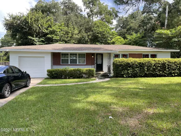 6251 KENNERLY RD, Jacksonville, FL 32216