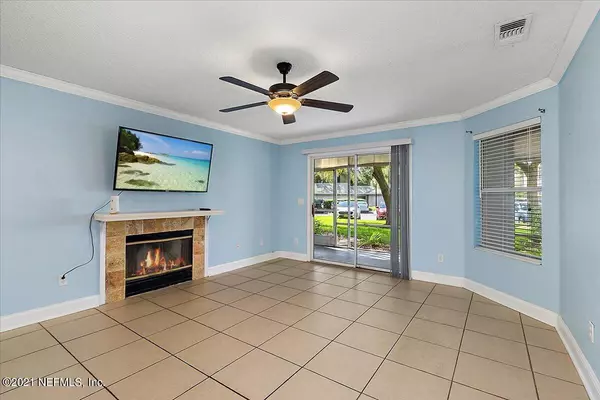 Ponte Vedra Beach, FL 32082,800 IRONWOOD DR #815