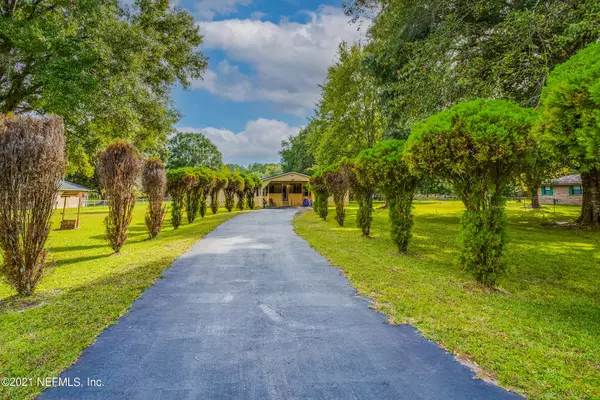 Callahan, FL 32011,44375 WOODLAND CIR