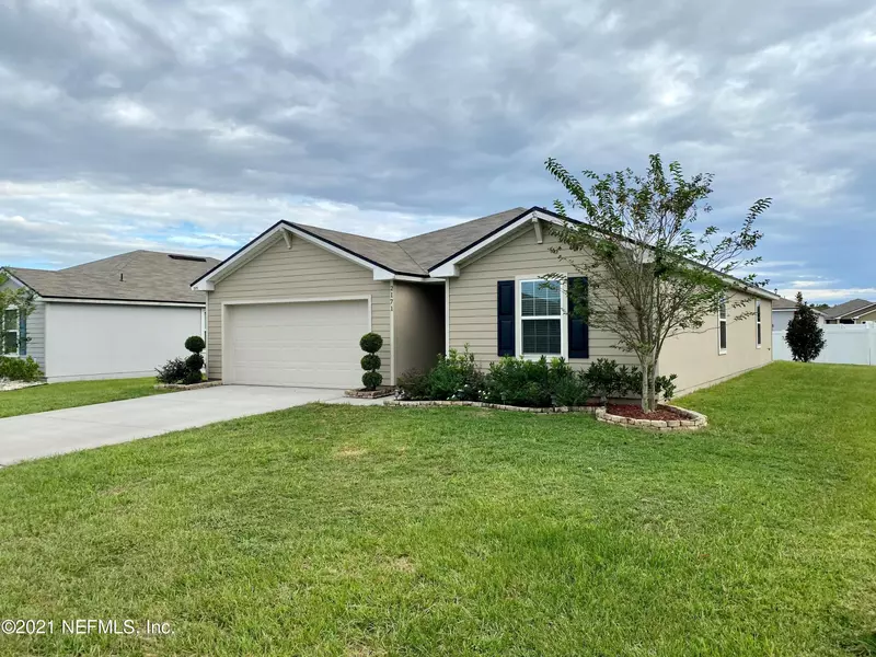 2171 PEBBLE POINT DR, Green Cove Springs, FL 32043