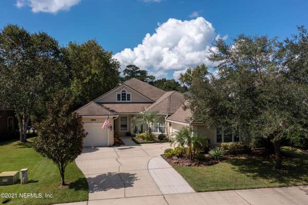 2474 COUNTRY SIDE DR, Fleming Island, FL 32003