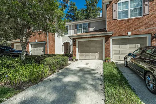 3245 CLIMBING IVY TRL, Jacksonville, FL 32216