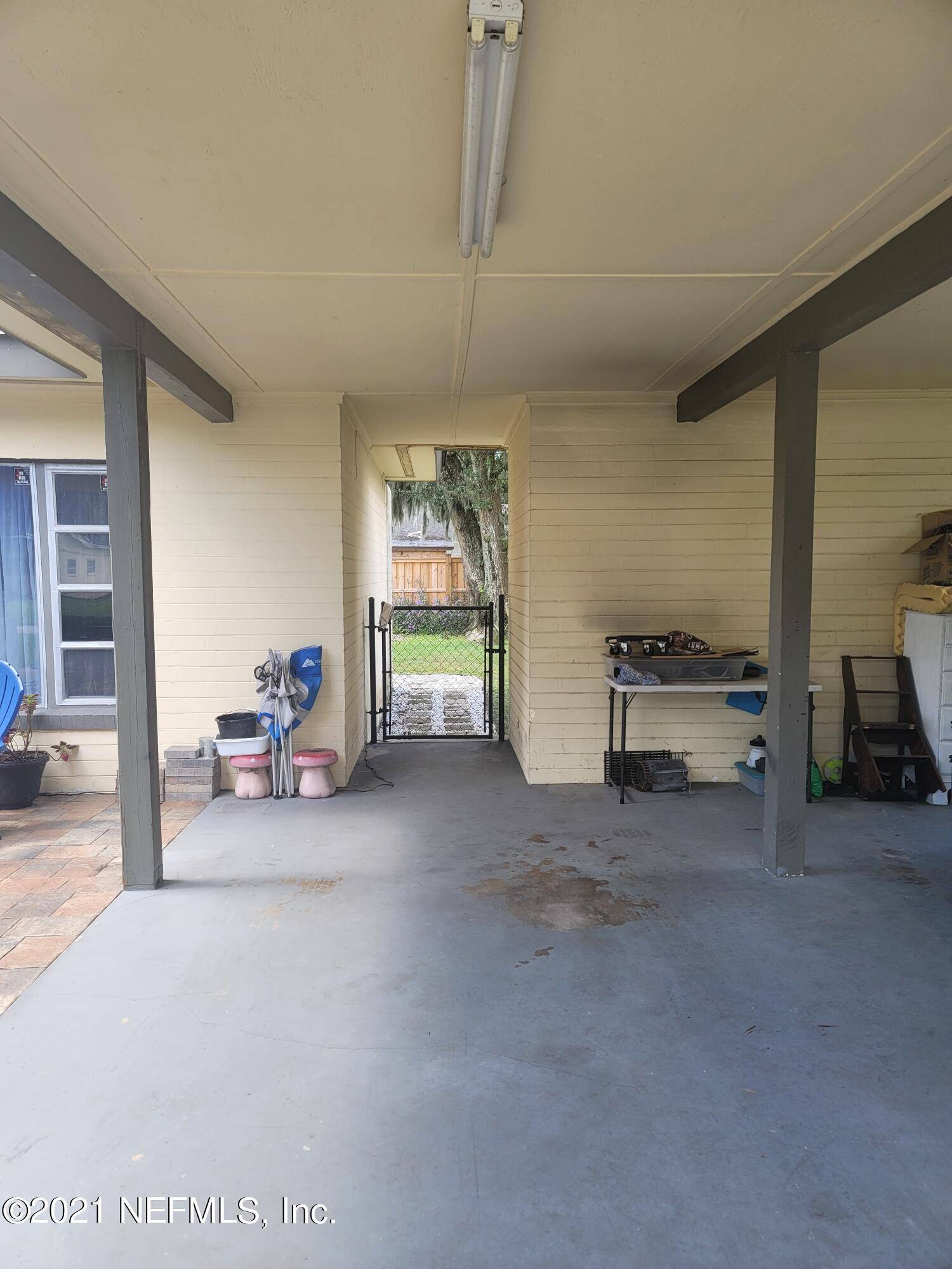 Jacksonville, FL 32216,2528 IRONWOOD DR