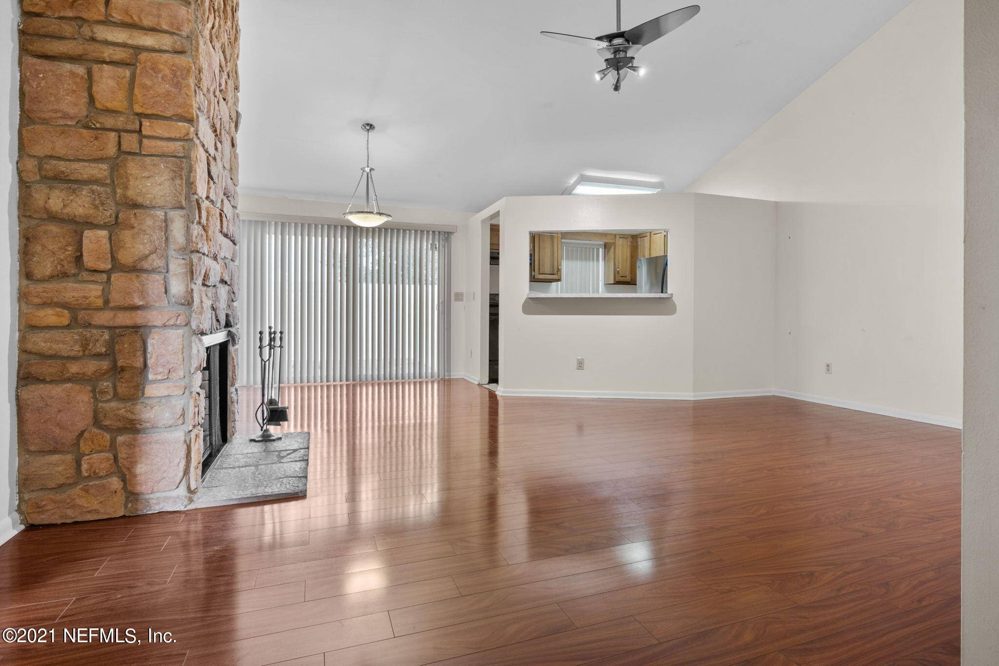 Jacksonville, FL 32216,8177 VIRGO ST