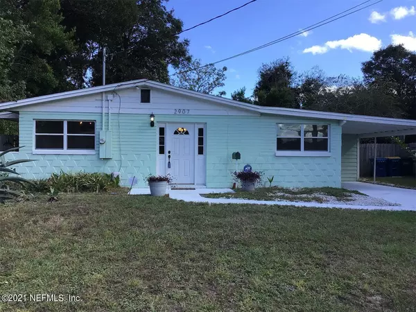 2907 STONEHURST RD E, Jacksonville, FL 32277