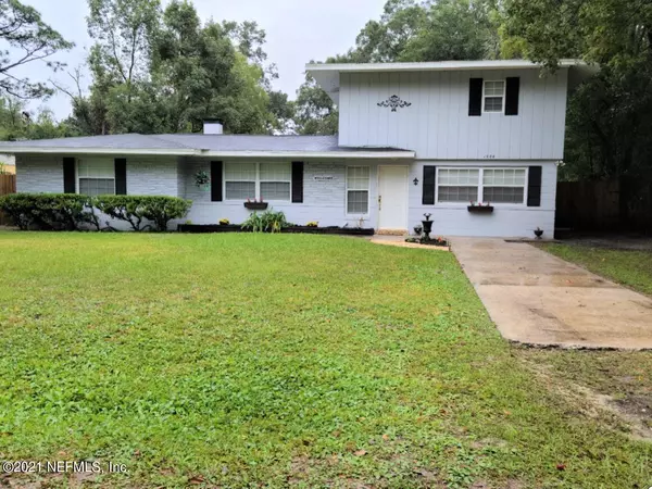 1586 BASSETT RD, Jacksonville, FL 32208