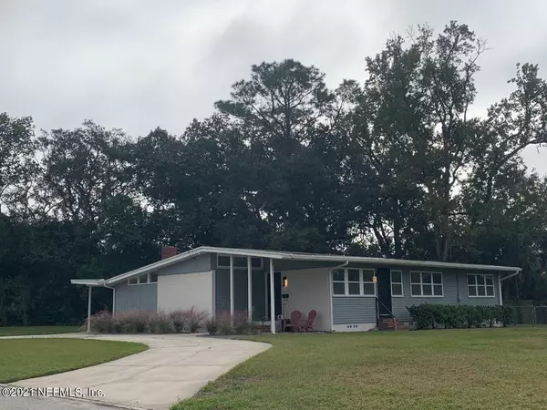 2138 SWEET BRIAR LN, Jacksonville, FL 32217