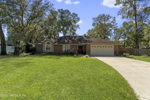 4430 HOLLYGATE DR, Jacksonville, FL 32258