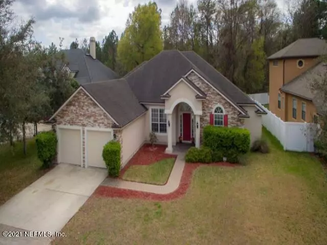 3683 THOUSAND OAKS DR, Orange Park, FL 32065