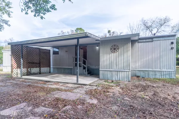 899 HAWKINS AVE, Orange Park, FL 32065