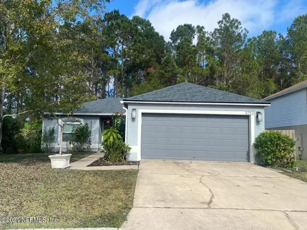 3252 CARLOTTA RD, Middleburg, FL 32068