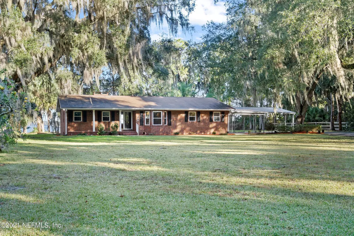 East Palatka, FL 32131,123 MURPHYS