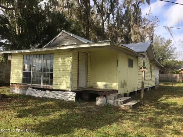 218 W FOX ST, Hastings, FL 32145