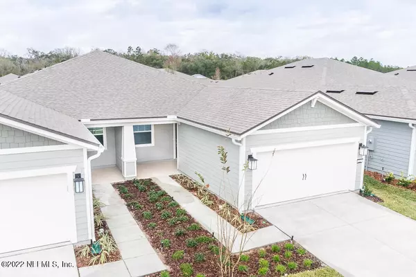 Ponte Vedra, FL 32081,100 YELLOW IRIS CT