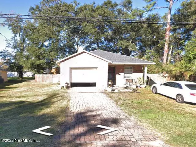 Jacksonville, FL 32225,10621 OAK CREST DR