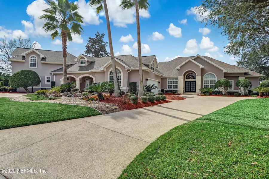 8250 CHELSEA LAKE PL, Jacksonville, FL 32256