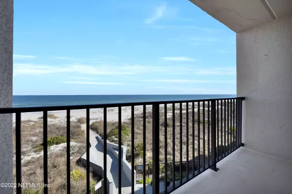 Fernandina Beach, FL 32034,382 S FLETCHER AVE #207