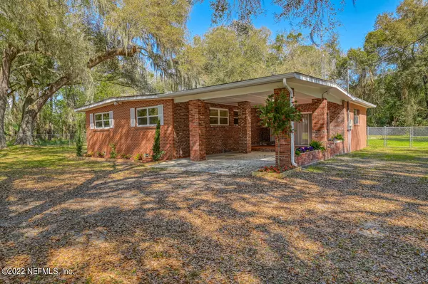 200 STATE ROAD 207, East Palatka, FL 32131