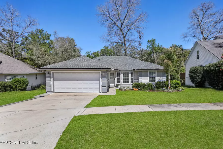 3088 HICKORY GLEN DR, Orange Park, FL 32065