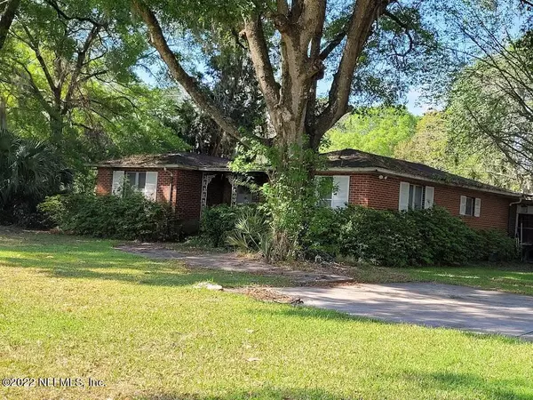 1103 E CALL ST, Starke, FL 32091