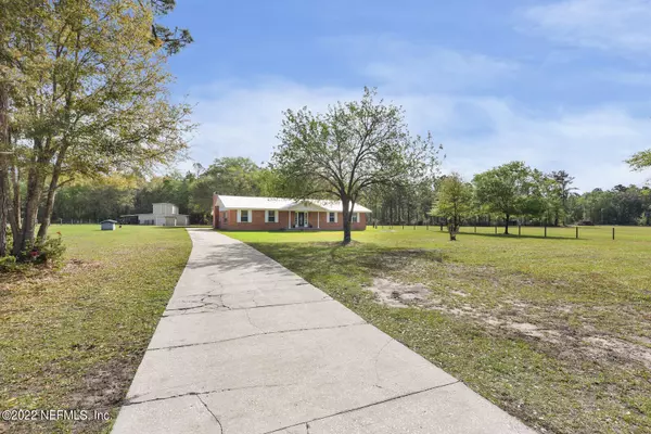 25171 COUNTY ROAD 121, Hilliard, FL 32046