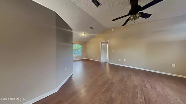 Fleming Island, FL 32003,2180 DEER RUN LN