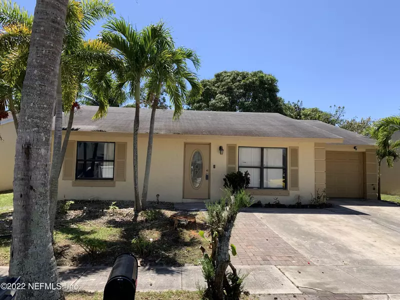 5866 TRIPHAMMER RD, Lake Worth, FL 33463