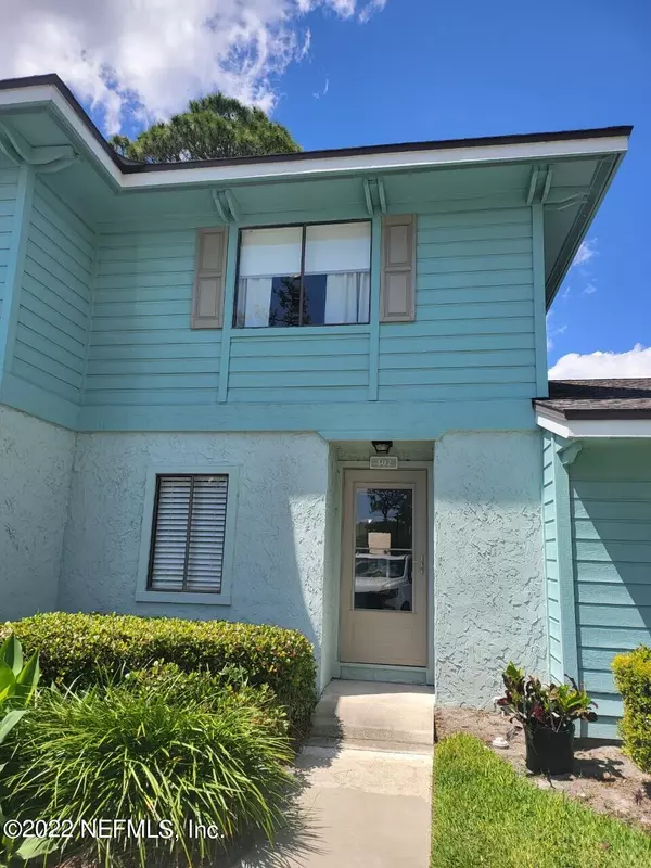 Ponte Vedra Beach, FL 32082,402 MARSH COVE LN #402