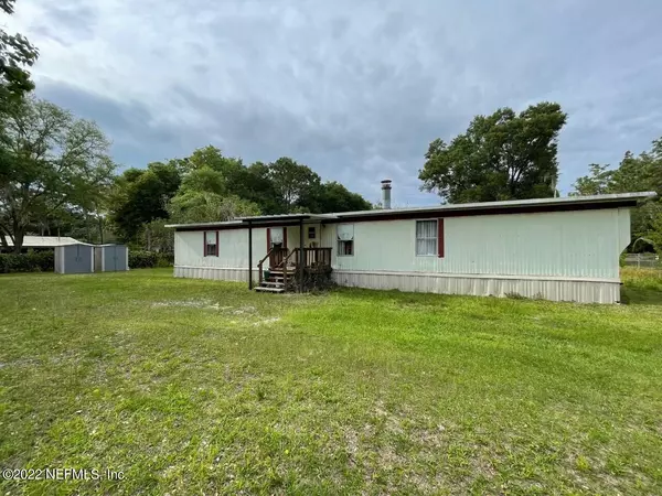 111 WOODLINE RD, Satsuma, FL 32189