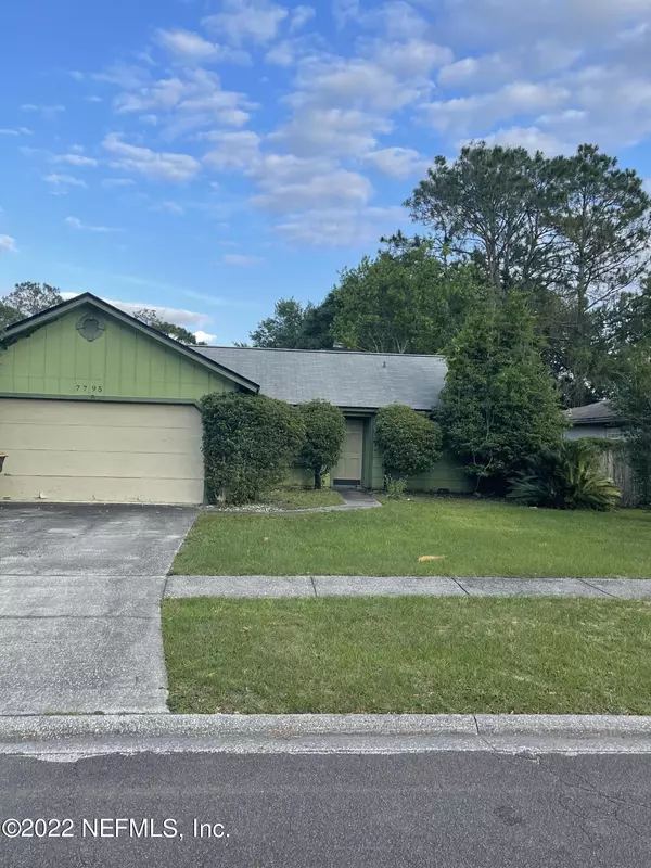 7795 COLLINS RIDGE BLVD, Jacksonville, FL 32244