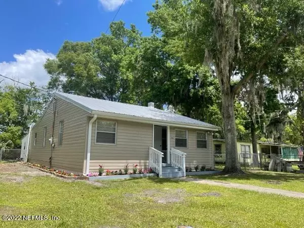 Hastings, FL 32145,216 W FOX ST