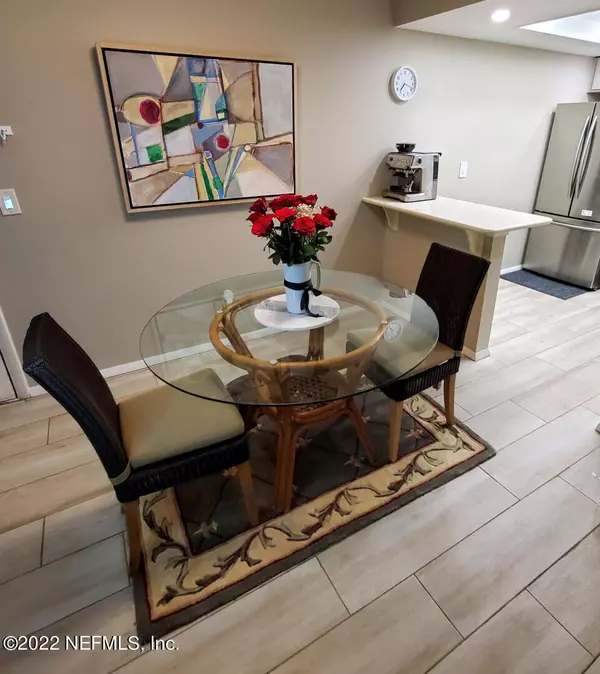 Cape Canaveral, FL 32920,230 COLUMBIA DR #103