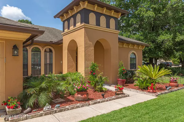 Orange Park, FL 32065,3687 THOUSAND OAKS DR