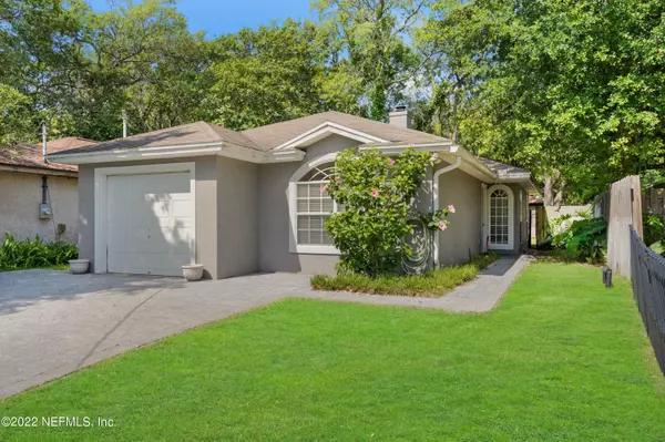 Atlantic Beach, FL 32233,712 MAIN ST