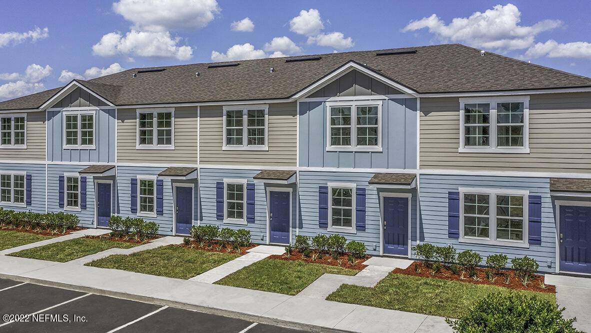 580 RUNNING WOODS ST, Orange Park, FL 32065