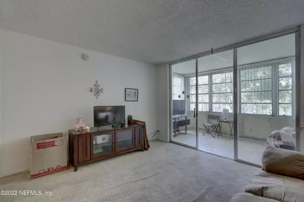 Lauderdale Lakes, FL 33313,2999 NW 48TH AVE #342