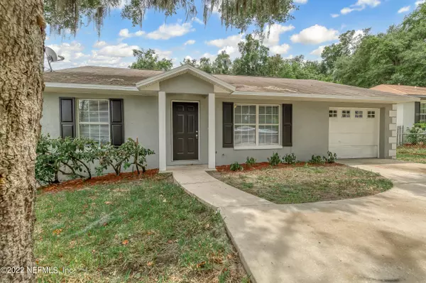 2005 ST JOHNS AVE, Palatka, FL 32177